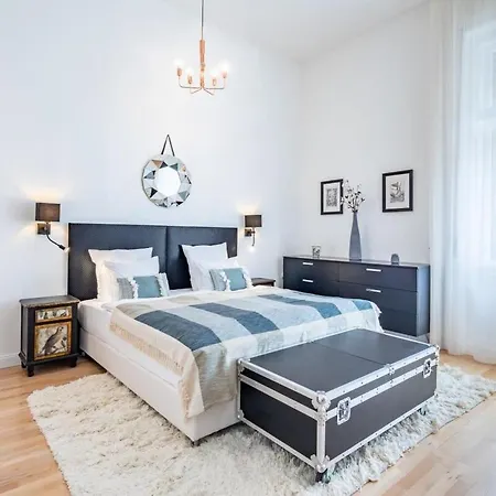 Boutique Luxury - & Quiet Boedapest