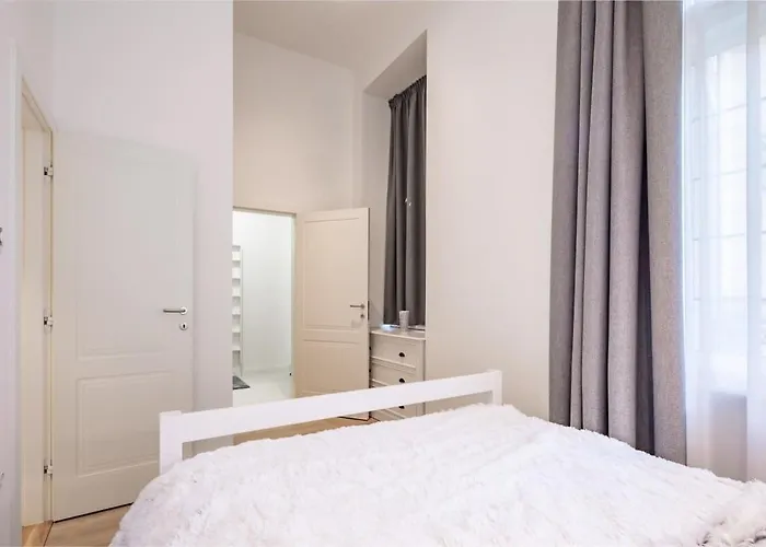 Boutique Luxury - & Quiet Apartman